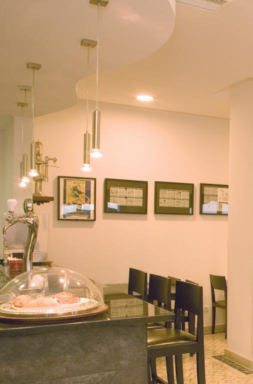 Boutique Hotel Poejo มาร์เวา ภายนอก รูปภาพ