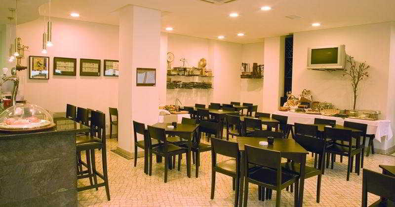 Boutique Hotel Poejo มาร์เวา ร้านอาหาร รูปภาพ