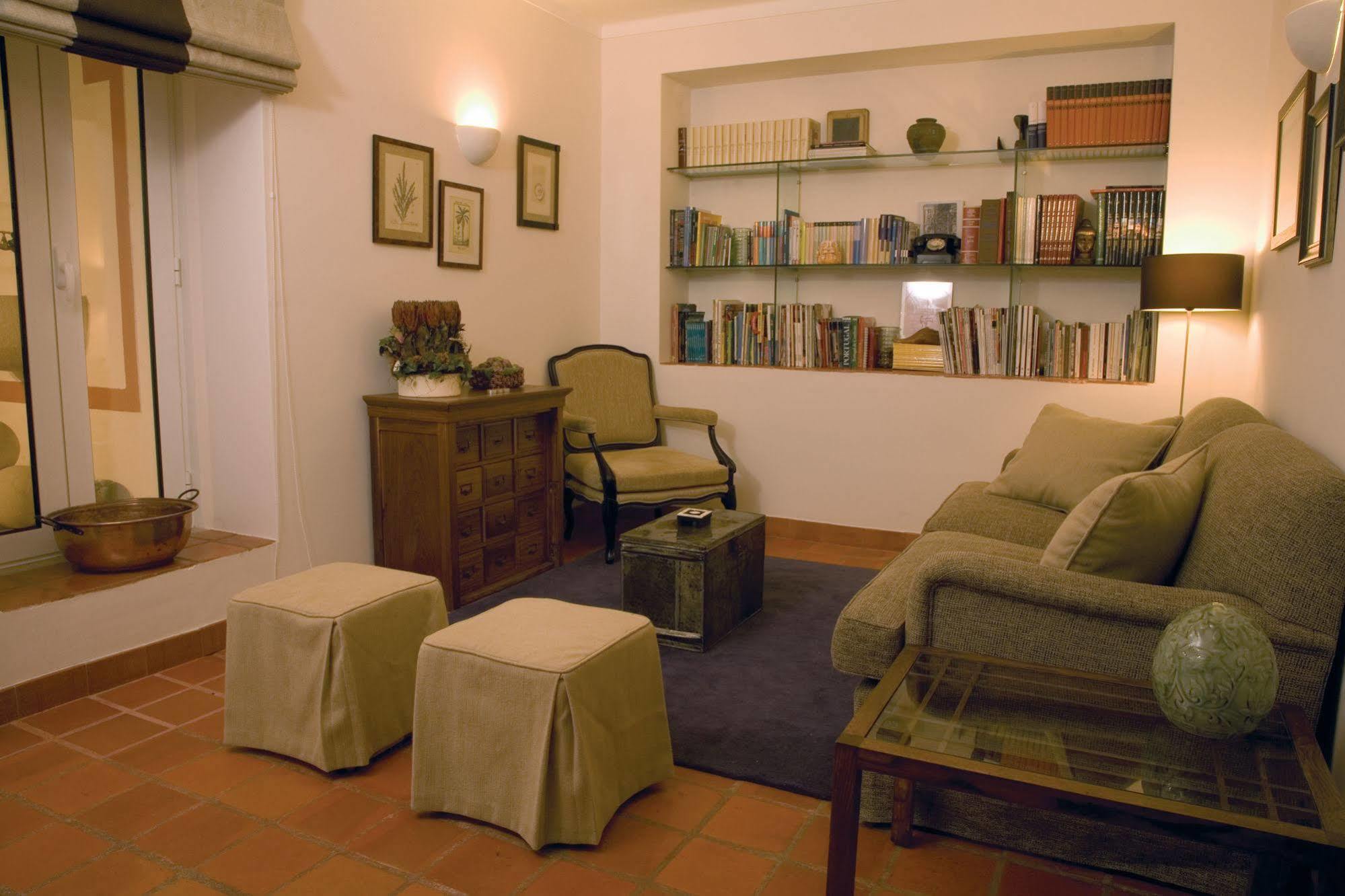 Boutique Hotel Poejo มาร์เวา ภายใน รูปภาพ